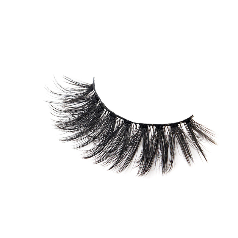 7 pairs of 3D false eyelashes - WarmEssence Essentials